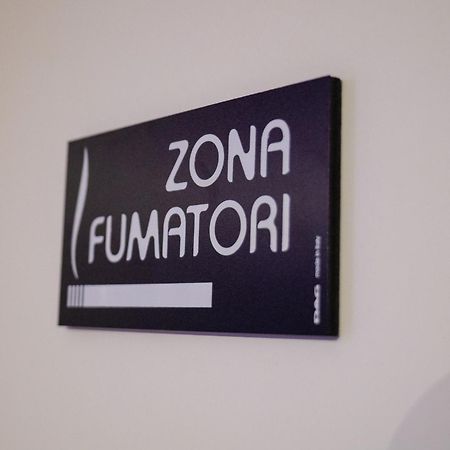 Luxe & Central Haven - Jacuzzi, Sauna, Steam, Private Parking Como Dış mekan fotoğraf