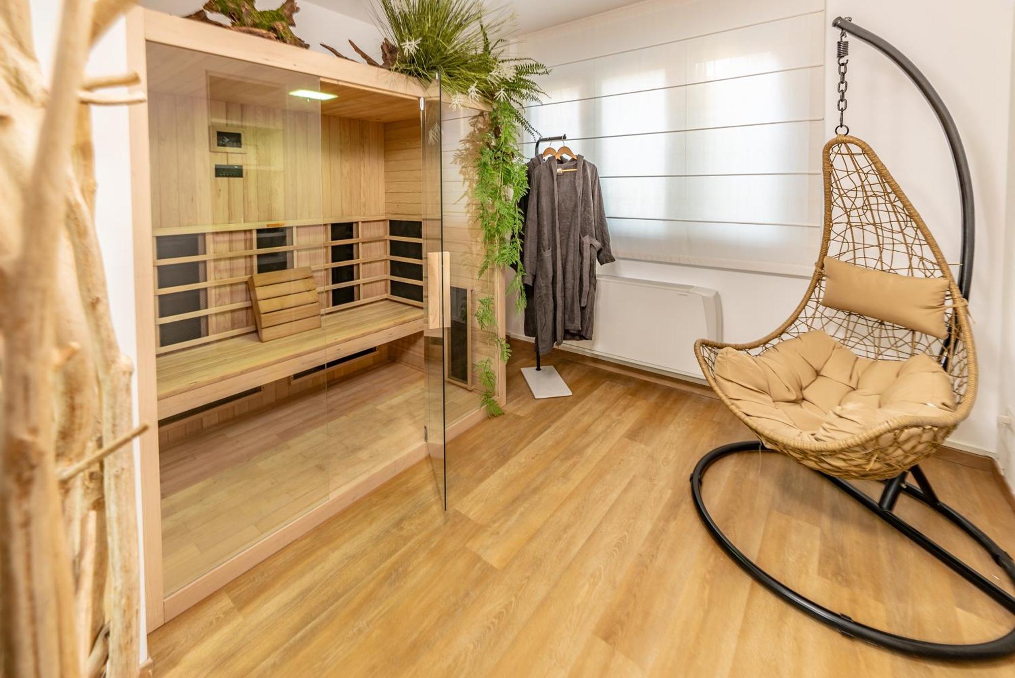 Luxe & Central Haven - Jacuzzi, Sauna, Steam, Private Parking Como Dış mekan fotoğraf